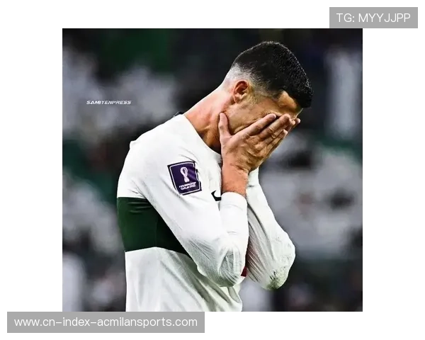 C罗表态：无论替补或首发，我都会全力以赴：位足球巨星的职业精神洗礼