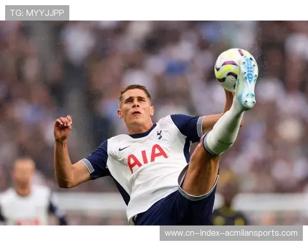 托特纳姆热刺短传渗透接连打开缺口